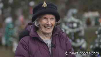 Annual Festival of Lights brings joy to Fredericton nursing home ... - CBC.ca