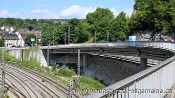 Auffahrt zu B10-Brücke wird für Lastwagen und Busse gesperrt
