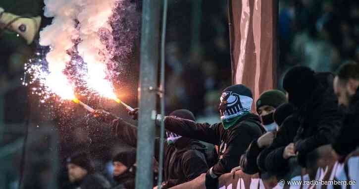 Fans zünden Pyro: 40.000 Euro DFB-Strafe für den FC Bayern