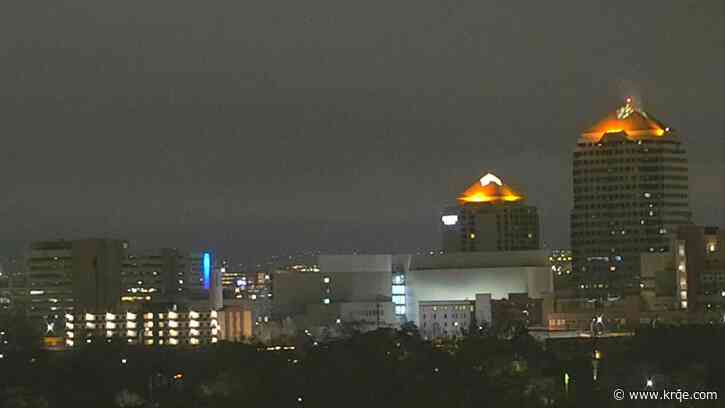 KRQE Newsfeed: Governor's priorities, Stolen U-Haul, Cold temperatures, Spanish learning, World's largest Matanza