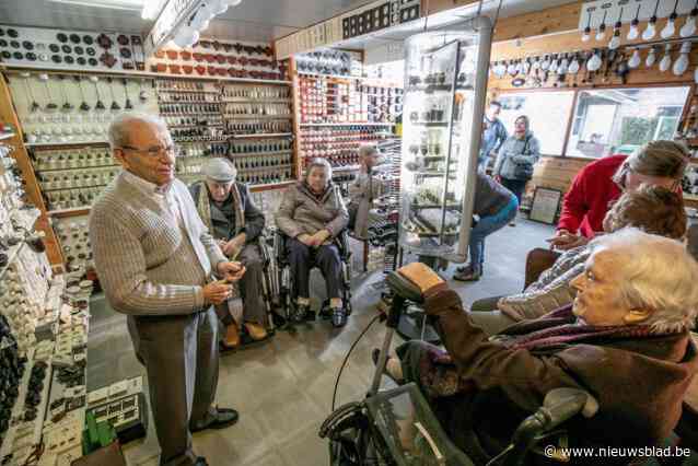 Gust (88) gaat nu écht op rust: oudste conservator sluit deuren van zijn elektriciteitsmuseum