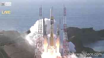 Japanese rocket launches radar spy satellite