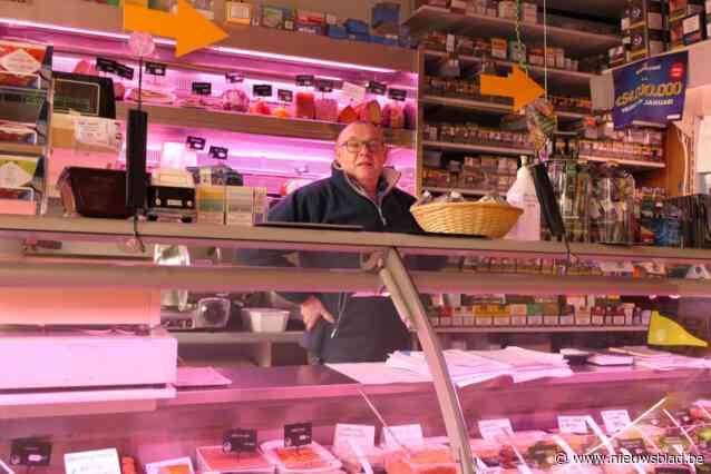 Na 27 jaar wil Tyron (61) op welverdiend pensioen, maar zijn buurtwinkel is na een jaar nog steeds niet verkocht: “Wij zijn een uitstervend ras”