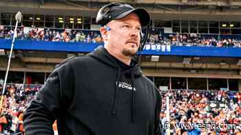 Jets hire ex-Broncos coach Hackett as new OC