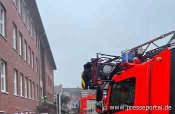 FW-MH: Papierkorbbrand in der Berufsschule Stadtmitte
