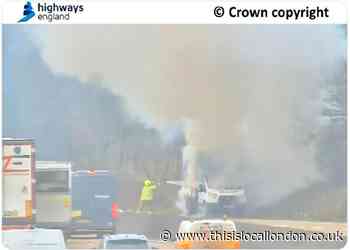 M25 van fire between J24 and J25 closes carriageway
