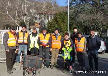 "Puliamo il territorio": i volontari all'opera tra Sangiano e Laveno ... - varesenews.it