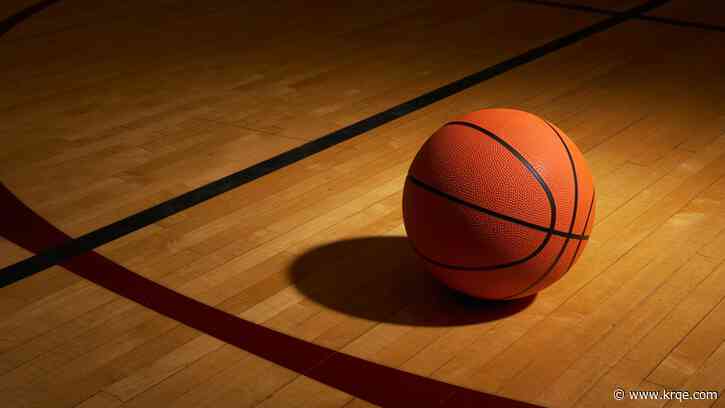 Person 'delivering' McDonald's order interrupts Loyola-Duquesne game, walks on court during apparent prank