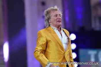 Rod Stewart offers to pay NHS scans during Sky News phone in