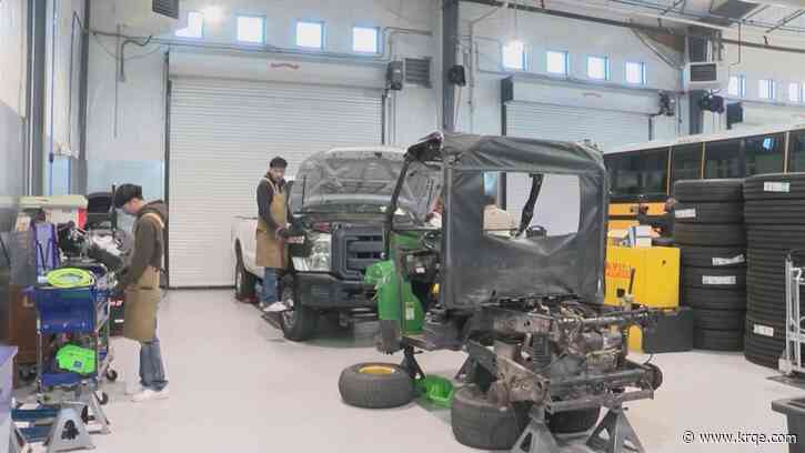 President of American Federation of Teachers visits Rio Rancho