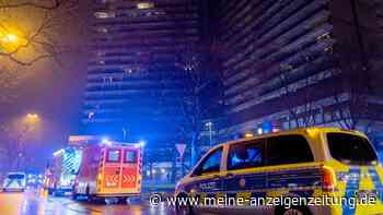 Feuer in Kölner Hochhaus: Rauch breitet sich auf mehr als 40 Stockwerken aus