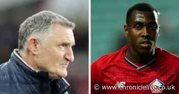 Tony Mowbray praises 'mark of club's progression' as Sunderland sign Isaac Lihadji