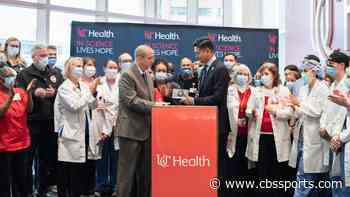 University of Cincinnati health providers receive key to the city for their care of Bills' Damar Hamlin