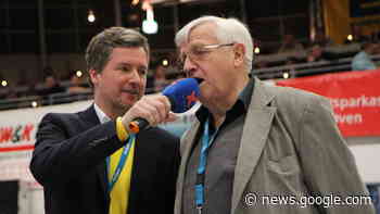 Masters-Cup in Cuxhaven: Fußball-Urgestein Hermann Brenner ... - Cuxhavener Nachrichten / Niederelbe-Zeitung