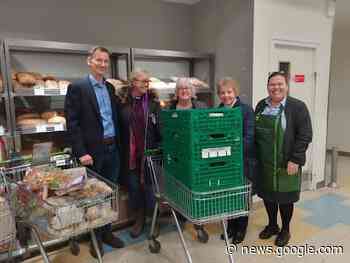 Chancellor Jeremy Hunt visits Waitrose Farnham after donation of ... - Haslemere Herald