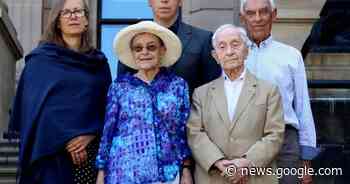 Holocaust survivors call for salute ban - Western Advocate