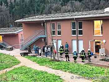 Kandern: Wehreinsatz in Werksiedlung - Kandern - www.verlagshaus-jaumann.de