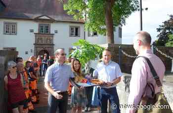 Hardheim: Mitarbeiter heißen Stefan Grimm willkommen - Fränkische Nachrichten