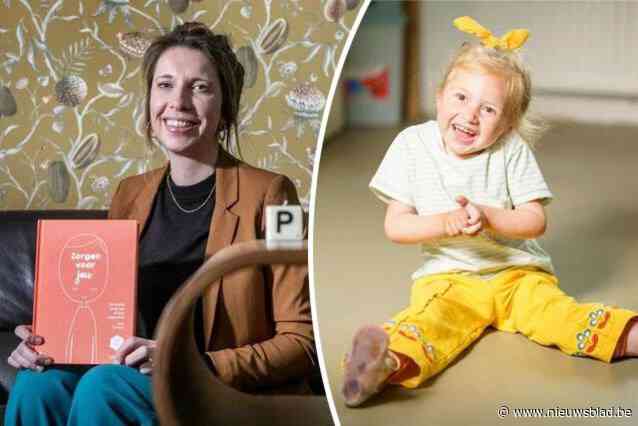 Mama van ‘baby Pia’ steekt lotgenoten hart onder de riem met eerste boek: “Het wordt ons dikwijls onnodig moeilijk gemaakt”
