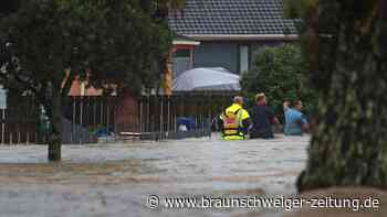 Neuseelands größte Stadt Auckland unter Wasser
