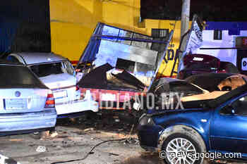 Destrozó nueve vehículos en la Tepic-Mazatlán - Meridiano.mx