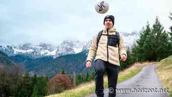 Testimonial: So jubelt Philipp Lahm für Revolution Race