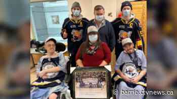 Colts visit fans at RVH who were stuck by car beside the arena Dec. 1