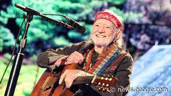 Willie Nelson To Celebrate 90th With All-Star Concert - iHeartRadio.ca