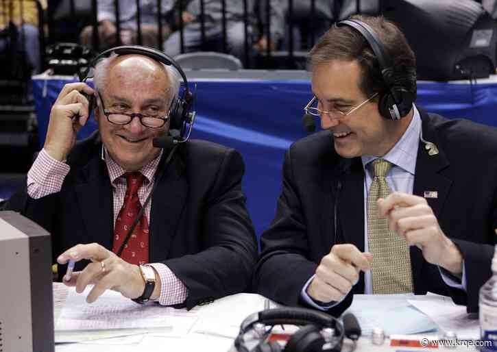 College basketball broadcaster Billy Packer dies at 82
