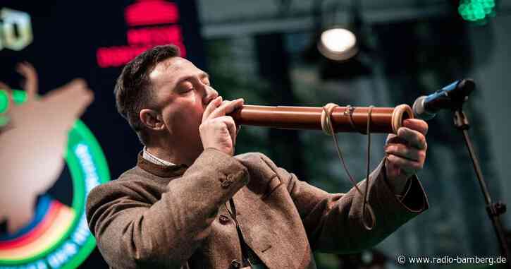 Unterfranke ist wieder bester Hirschrufer Deutschlands