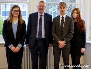Three St Benedict's students get Cambridge offers - Ealing Times