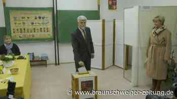 Zweite Runde der Präsidentschaftswahl in Tschechien begonnen