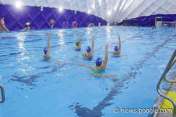 Aufbruchstimmung beim Schwimmverein - Filmpost