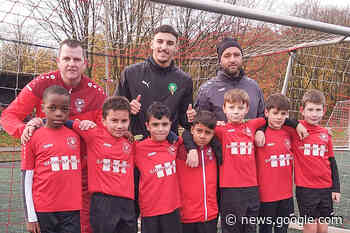 Eschweiler Fußballer Oualid Mhamdi verspürt Gänsehautmomente - Filmpost