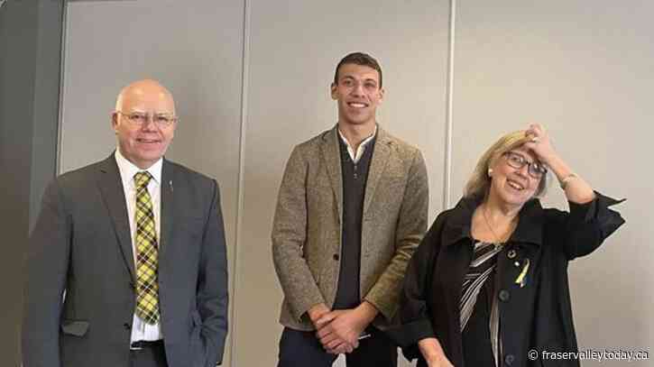 Elizabeth May says Greens will investigate after member information shared online