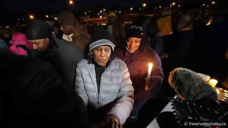 Family of Tyre Nichols pleads for calm as U.S. braces for ‘horrifying’ video evidence