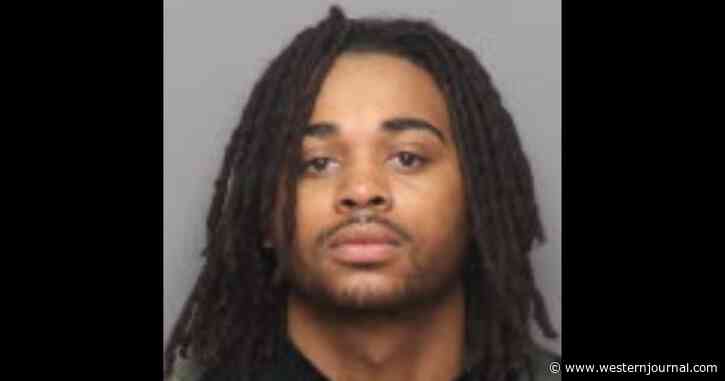 Man Allegedly Tries Selling Stolen Car on Facebook, Gets Caught in the Act When Cops Try to Buy It