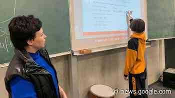 Lernen fürs Leben: So bringt die VHS Ukrainern in Ellwangen ... - Schwäbische