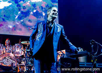 Jane’s Addiction Enlist Josh Klinghoffer as Dave Navarro Not Ready for Return