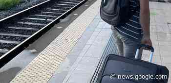 Roma, cerca di recuperare il trolley incastratosi nei binari: uomo ... - Positano Notizie