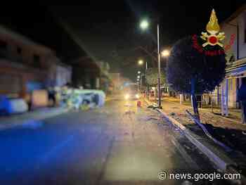 Auto si ribalta alle porte di Roma: cinque giovani deceduti ... - Positano Notizie