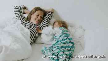 Plötzlicher Kindstod: Legen Sie Ihr Baby im Schlafsack zu Bett – Gefahr, zu ersticken, sinkt