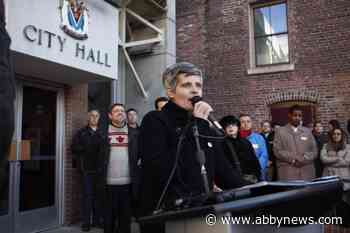 Appointment of former Victoria mayor as housing adviser draws wide range of reactions