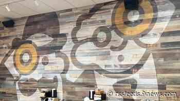 Einstein Bros. Bagels opens new Aurora location