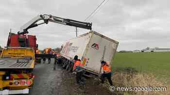 Accident entre Arques et Hazebrouck : la route est restée fermée six ... - La Voix du Nord