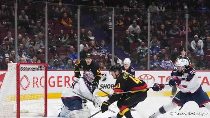 Bo Horvat puts up four points as Vancouver Canucks top Columbus Blue Jackets 5-2
