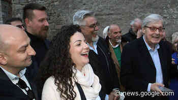 Viterbo - Lo stipendio della sindaca Frontini sale a 8 mila euro - Paolo Gianlorenzo