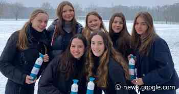 Scholieren verkopen duurzame drinkbussen: “Ten voordele van ... - Het Laatste Nieuws