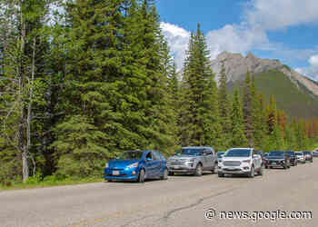 Could traffic restriction at Moraine Lake have implications for Jasper ... - the fitzhugh