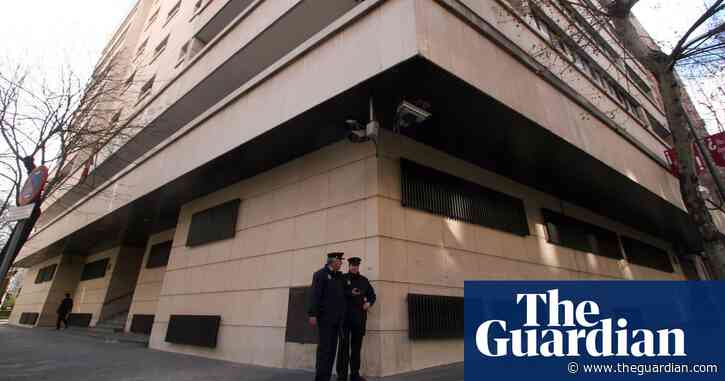 Spanish man accused of sending letter bombs denied bail over risk of fleeing to Russia